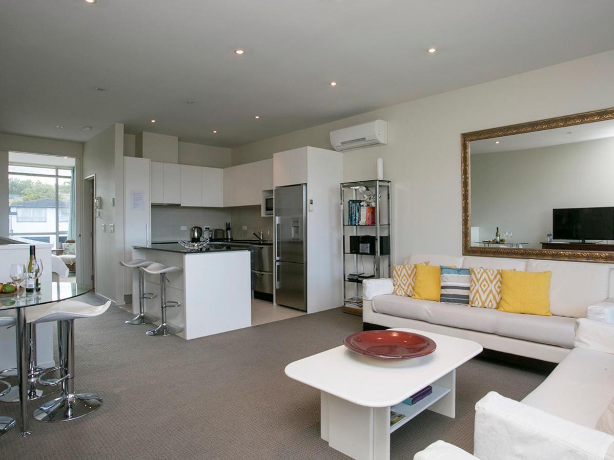 Marinaside Villa - Taupo Holiday Apartment Exterior photo